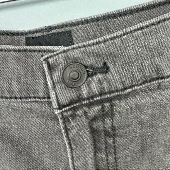 NWT Hudson Jada passage high rise denim shorts size 31 raw hem 8”inseam - Picture 6 of 13